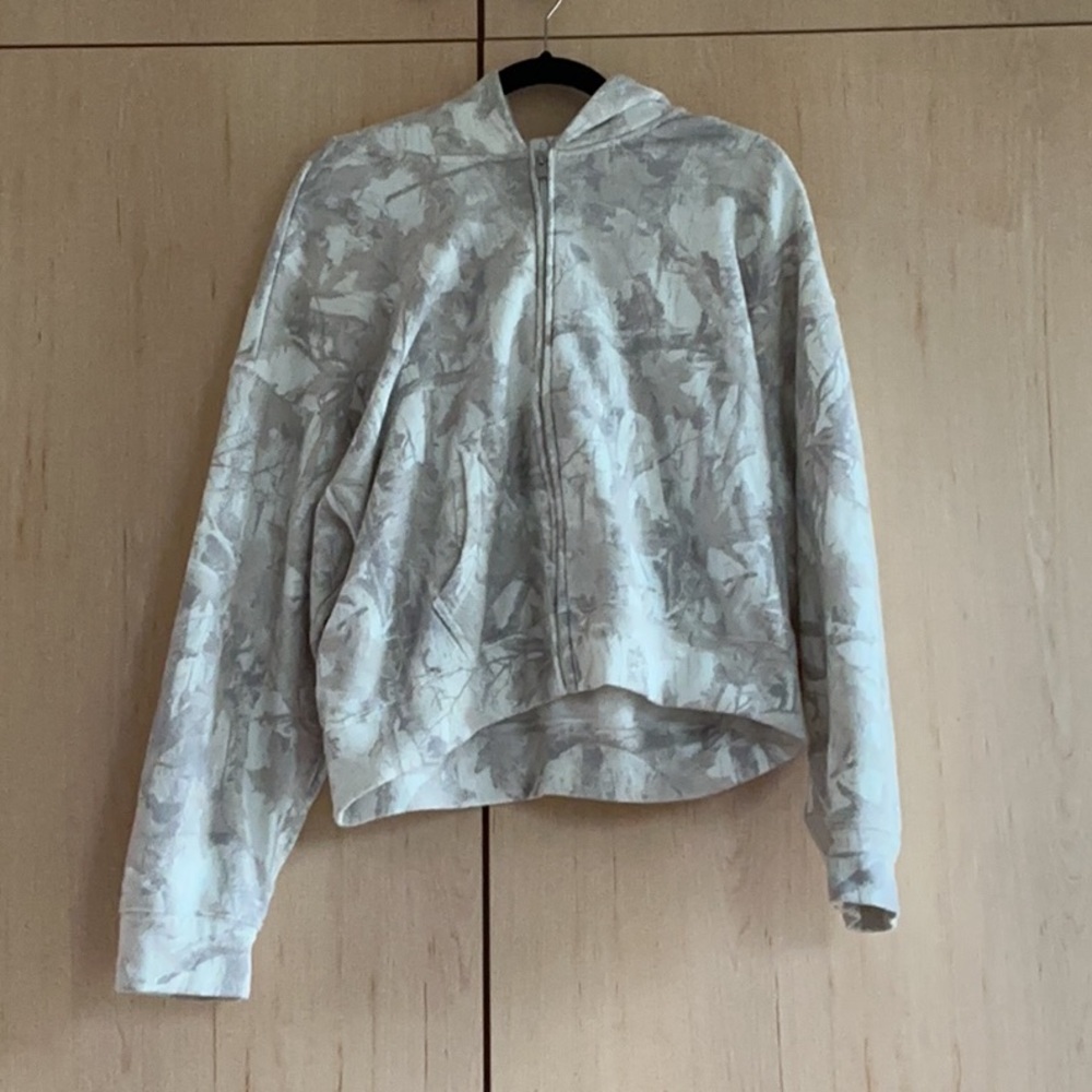Hollister Cream Camo Zip-Up Hoodie | Size S - Picture 6 of 6